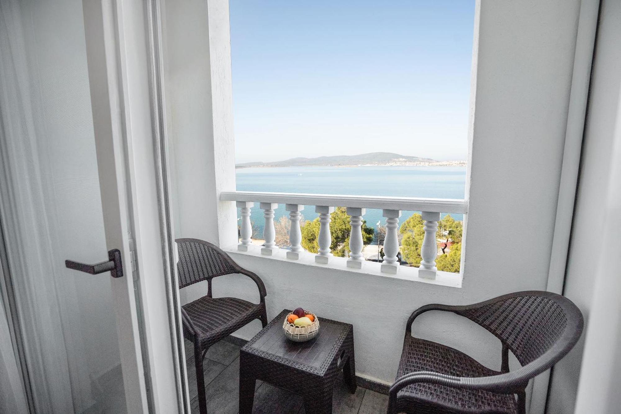Camlik 87 Hotel Ayvalı Εξωτερικό φωτογραφία