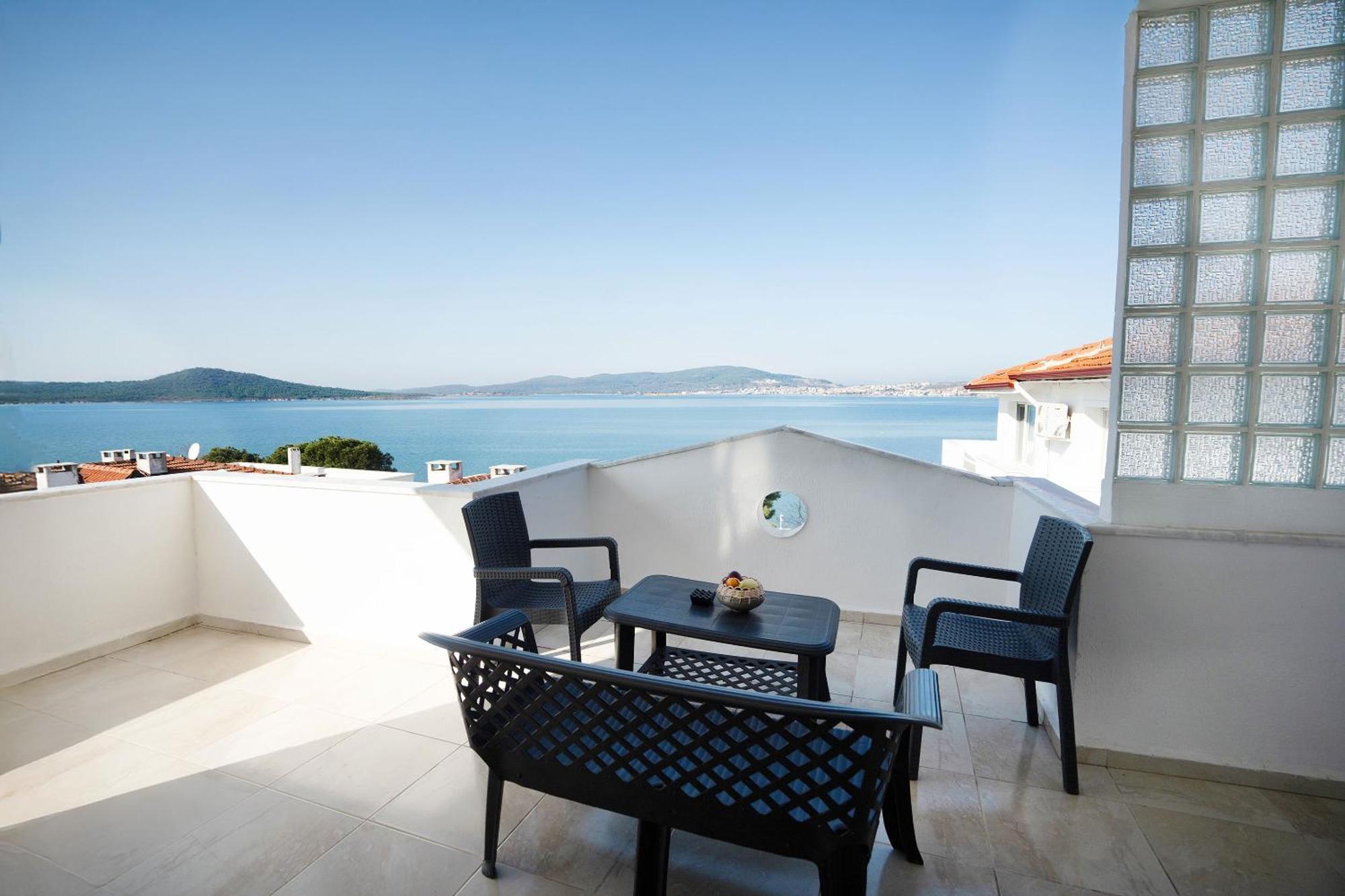 Camlik 87 Hotel Ayvalı Εξωτερικό φωτογραφία