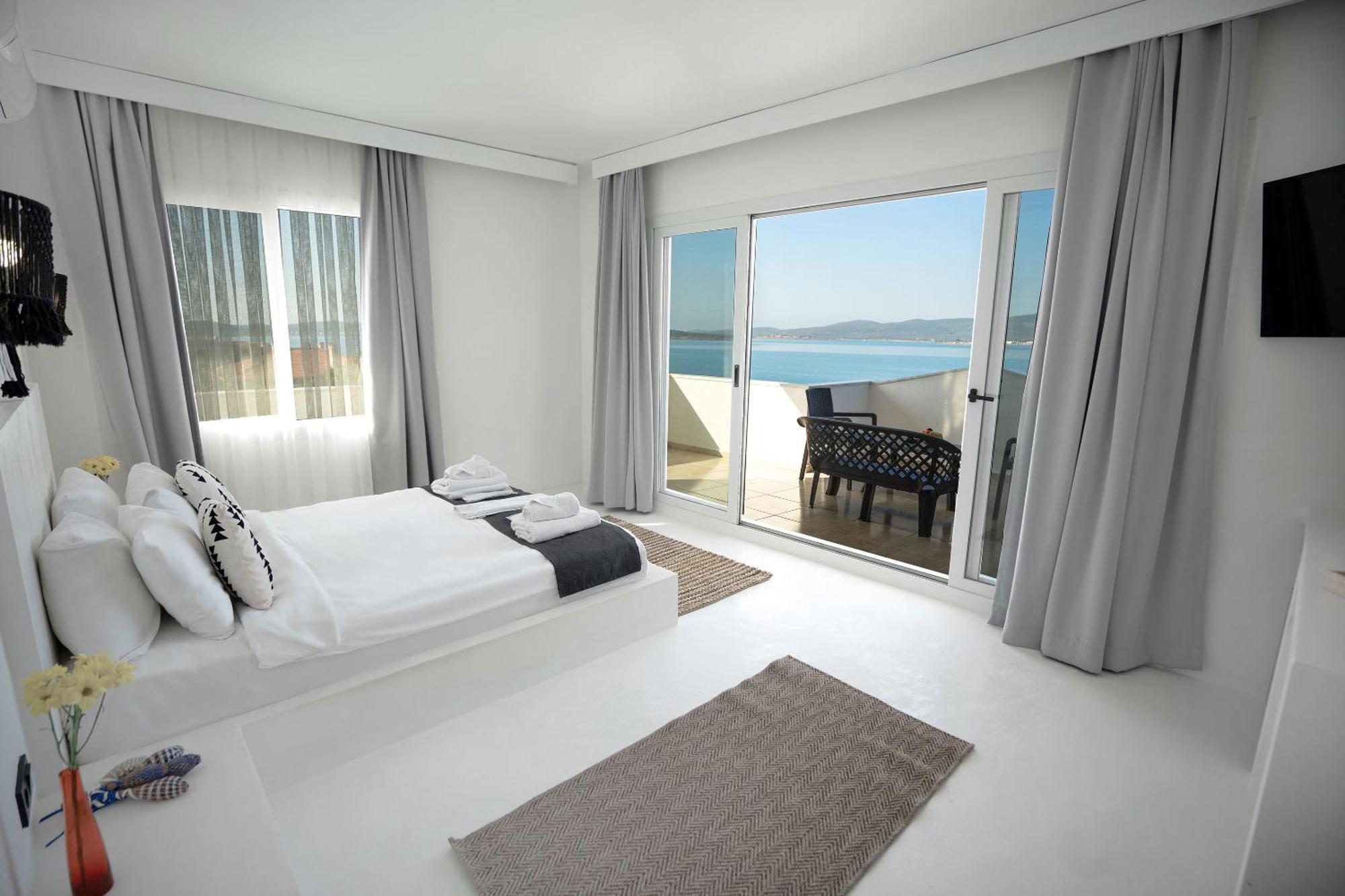 Camlik 87 Hotel Ayvalı Εξωτερικό φωτογραφία