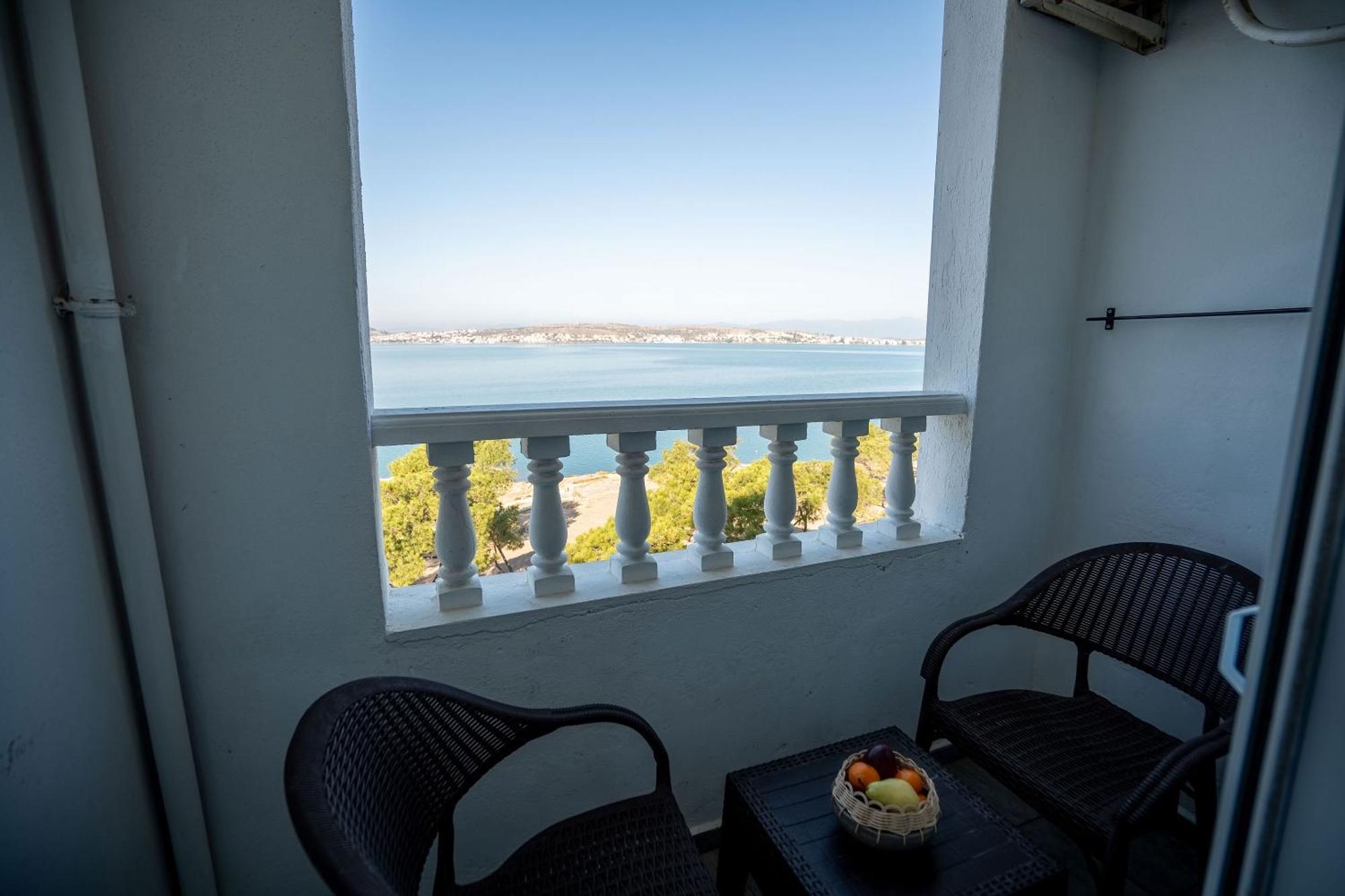 Camlik 87 Hotel Ayvalı Εξωτερικό φωτογραφία